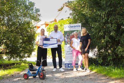 Kiwanis Darmstadt unterstützt gemeinnützige Schulranzenaktion, Kiwanis Club organisiert Schulranzen-Spendenaktion, Gemeinnützige Schulranzenwerkstatt mit Unterstützung von Kiwanis Darmstadt, Kiwanis Club fördert Schulranzenausgabe, Gemeinnützige Schulranzenberatung durch Kiwanis Darmstadt, Kiwanis Club veranstaltet Schulranzenverkauf für bedürftige Familien, Gemeinnütziger Schulranzenflohmarkt mit Beteiligung von Kiwanis Darmstadt, Kiwanis Club bietet Schulranzenreparatur und -austausch an, Gemeinnütziger Schulranzenverleih unterstützt von Kiwanis Darmstadt, Kiwanis Club initiiert Schulranzen-Upcycling-Projekt für umweltbewusste Lösungen, Gemeinnützige Bildungsinitiative von Kiwanis Darmstadt, Kiwanis Club fördert Leseprojekte und Bücherbeschaffung, Gemeinnütziger Musikunterricht unterstützt von Kiwanis Darmstadt, Kiwanis Club ermöglicht Sprachförderungsprogramme für benachteiligte Kinder, Gemeinnützige Sportcamps in Zusammenarbeit mit Kiwanis Darmstadt, Kiwanis Club organisiert Gesundheitsworkshops und Ernährungsberatung, Gemeinnützige Theatergruppen finanziert von Kiwanis Darmstadt, Kiwanis Club unterstützt Kunstprojekte für Jugendliche, Gemeinnützige Mentoring-Programme in Kooperation mit Kiwanis Darmstadt, Kiwanis Club fördert Naturerlebniscamps für sozial benachteiligte Kinder und Jugendliche